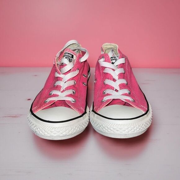 Converse Chuck Taylor All Star Lo Sneaker Little Kids’ Bubble Gum Pink Size 3 - Picture 1 of 8